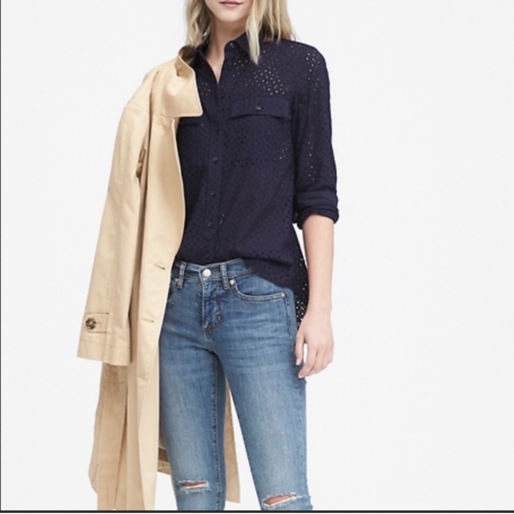 Banana Republic Navy Dillon Long Sleeve button down eyelet